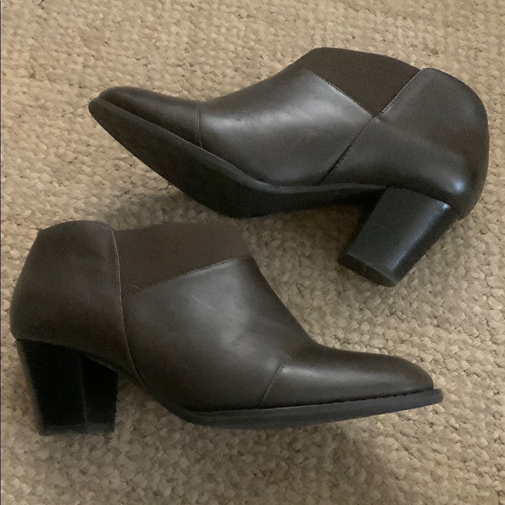 Vionic Point Dark Brown Heeled Ankle Booties With… - image 2